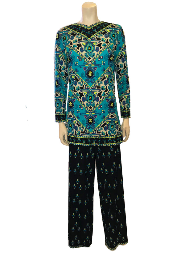 Blue patterned long sleeved tunic and pants set by Mr. Dino